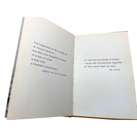 Tender Moments Hardcover Book By Ben Whitley Hallmark Cards 1970 Vintage - Picture 6 of 6